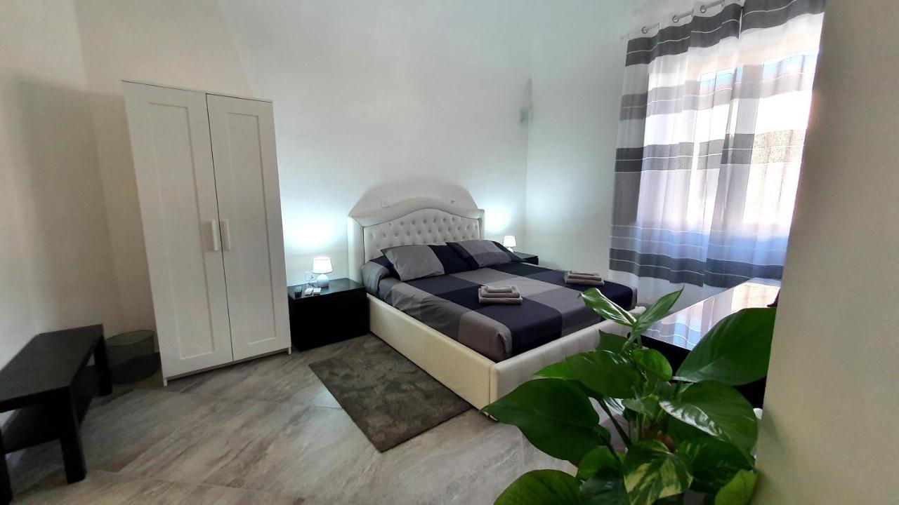 Rooms Cris Pisa Bagian luar foto