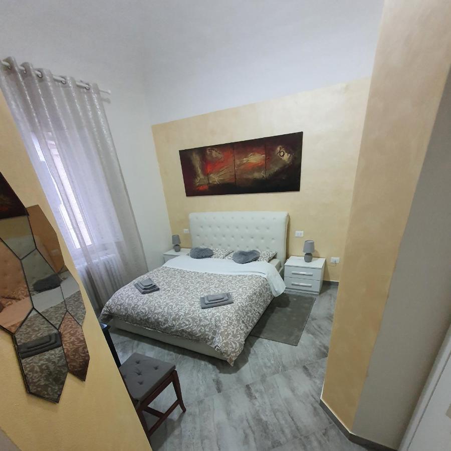 Rooms Cris Pisa Bagian luar foto